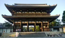 Japan Visitor - ninnajitemple20194.jpg