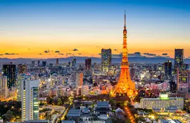 Tokyo Tower bei Nacht