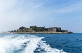 Die Geisterinsel Gunkanjima. Das ehemalige Kohlebergwerk beherbergte mehr als 5.300 Arbeiter