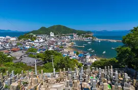 Tomonoura, quiet fishing port where Hayao Miyazaki settled for several months to write Ponyo in 2008