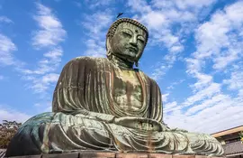 Le Daibutsu, ou grand bouddha, monument emblématique de Kamakura