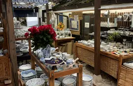 Boutique de céramiques, village de potiers d'Okawachiyama