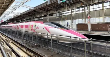 Hello Kitty Shinkansen