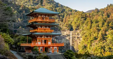 Three-story pagoda with Nachi Falls in the background