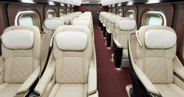 Hokuriku Shinkansen Gran Class Car