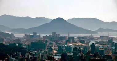 Vista a Hiroshima desde la Pagoda de la Paz.