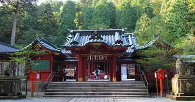 Hakone jinja