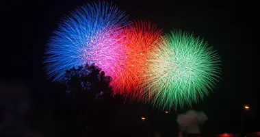 The Fireworks Festival is Fukuroi to rank among the top 5 best fireworks Japan.