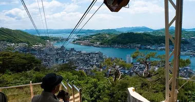 Vista del parque Senkô-ji desde el teleférico.