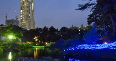 Tanabata en el jardín Shukkei-en de Hiroshima.