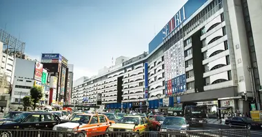 La sortie Est de la gare d'Ikebukuro à Tokyo