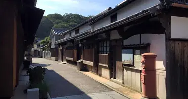 Japan Visitor - honjima-guide-1.jpg