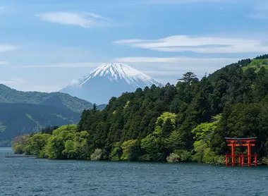 Mount Fuji from Hakone lake