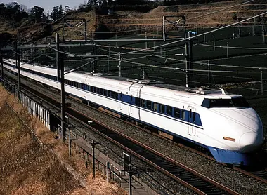 Shinkansen 100