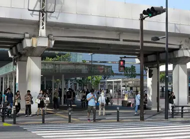 Shinkansen entrance, Kawasaki Station, Kanagawa
