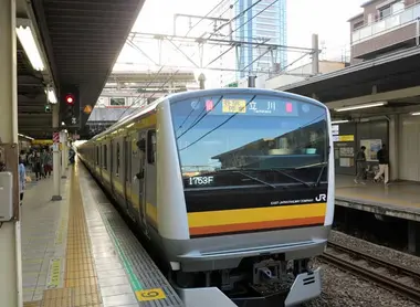 Nambu Line Train, Kawasaki Station, Kanagawa Nambu Line Train, Kawasaki Station, Kanagawa