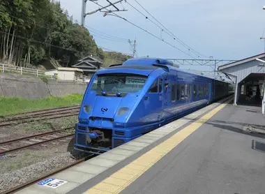 The Seishun Juhachi ticket is valid on JR trains except the Shinkansen and Ltd Express trains