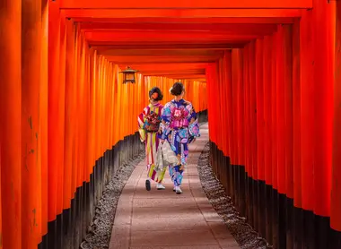 Fushimiinari  Easy access to Kyoto with unlimited train, subway and bus pass!