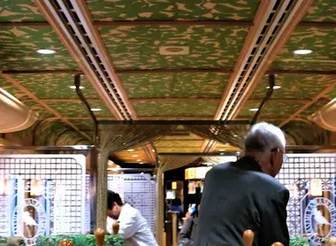 Sightseeing Interior