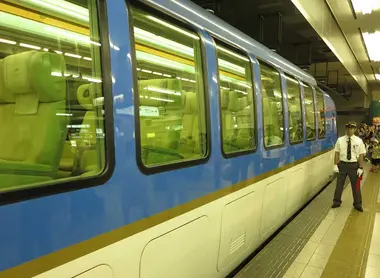 Kintetsu Shimakaze Luxury Express　３