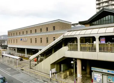 Takarazuka Station, Hyogo