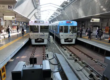 Keio Inokashira Line Trains Keio Inokashira Line Trains