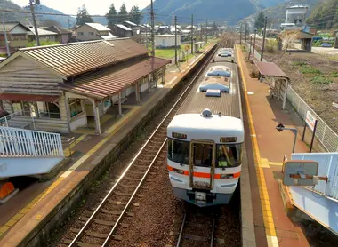 Takayama Main Line Train Takayama Main Line Train