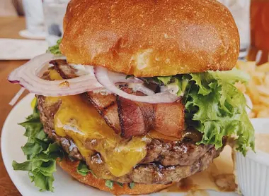 Burger at T.Y. Harbor 