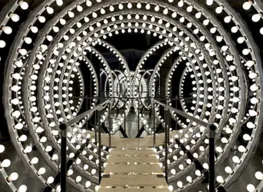 The Art Gallery of Contemporary Art Mori museum gallery transperse conformity and sheds new light on the Mori museum art.du transperse conformity and sheds new light on the art.