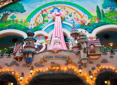 Sanrio Puroland, à Tokyo, est le royaume de la mascotte mondiale Hello Kitty.