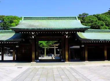 Le sanctuaire Meiji-jingu à Tokyo Le sanctuaire Meiji-jingu à Tokyo