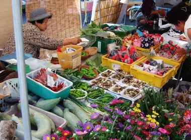 Vendedores del mercado Jinya-mae.