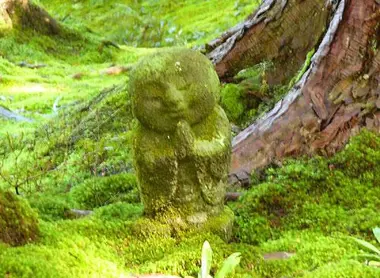 Un jizô à Ohara, près de Kyoto.