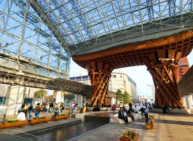 Stazione di Kanazawa