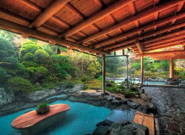 Un onsen à Hakone Un onsen à Hakone