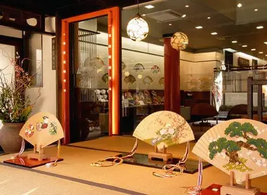 Des éventails, souvenir artisanal made in Kyoto.