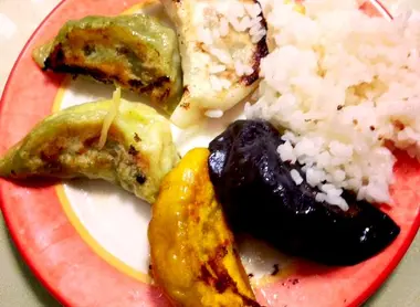 Les plats à base de viande, fruits de mer, soupes, riz, nouilles sautées... du restaurant Senjo à ikebukuro.