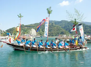 Desfile en Hiroshima que celebra los emisarios coreanos enviados al Japón en el medioevo.