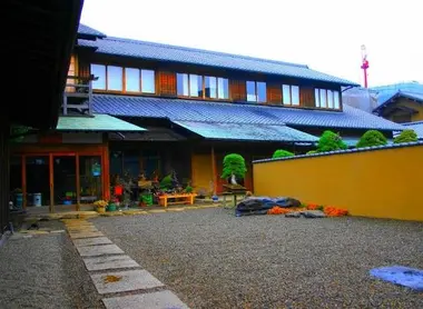 Malgré ses airs de propriété privée, le Shunkaen est bien un musée.