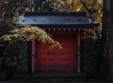 La puerta del templo Sanzen-in en las cercanías de Kyoto.