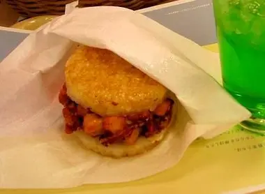 The rice burger MOS Burger