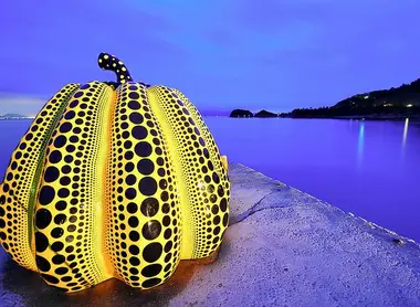 La courge géante de Yayoi Kusama La courge géante de Yayoi Kusama