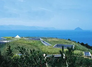 L'invisible Chichû L'invisible Chichû