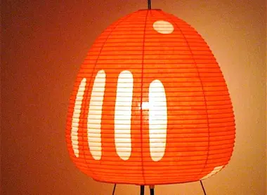 Une lampe Noguchi Une lampe Noguchi