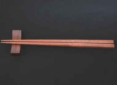 Aprenderás cuáles son los modales en la mesa.