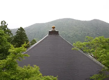 Le toit du Kurama-dera