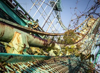 Une partie du grand huit de Nara Dreamland Une partie du grand huit de Nara Dreamland