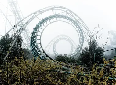 Nara Dreamland et son grand huit Nara Dreamland et son grand huit