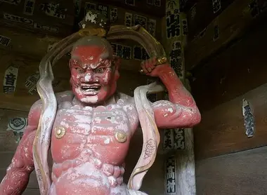 Un nio, gardien du Sugimoto-dera