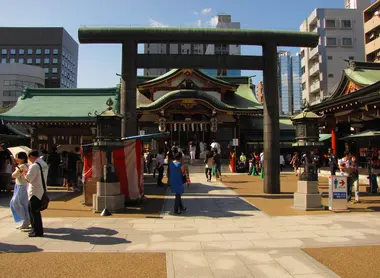 Le temple Suiten-gu qui abrite le kami protecteur des femmes enceintes.